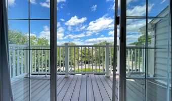 1819 KENWOOD Ave 303, Alexandria, VA 22302
