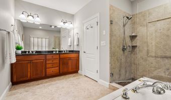 12 Amber Ln, Bedford, NH 03110