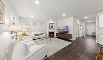 42 Cougar Ln, Barnegat, NJ 08005