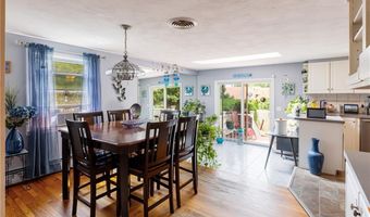 15 Freedom Dr, Cranston, RI 02920