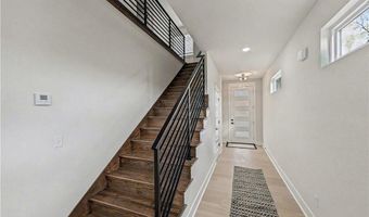 30 Cromer Dr, Bella Vista, AR 72715