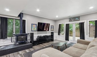 7144 Nile Ridge Ct, Indianapolis, IN 46236