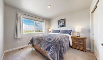 228 E 4th St, Berthoud, CO 80513