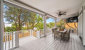 1271 E COAST Dr, Atlantic Beach, FL 32233