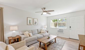 33 Kihalani St 403, Kihei, HI 96753
