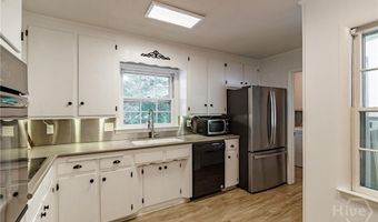 655 University Cir, Athens, GA 30605