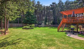 511 S Beach Dr, Altoona, WI 54720