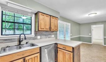 122 Tyson Ln, Allenhurst, GA 31301