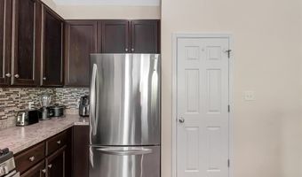 1109 Foxwood Estates Dr, Arnold, MO 63010