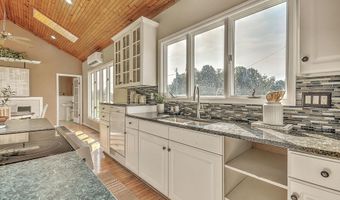 15497 Porterfield Hwy, Abingdon, VA 24210