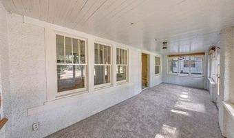 1001 42nd St, Des Moines, IA 50311
