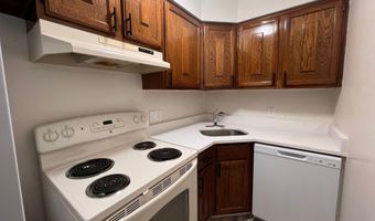 201 Bretton St APT C12, Bridgeport, CT 06606