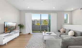 10443 Newbliss Way, San Diego, CA 92126