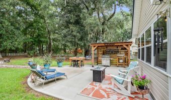 17 Westminster Pl, Beaufort, SC 29907