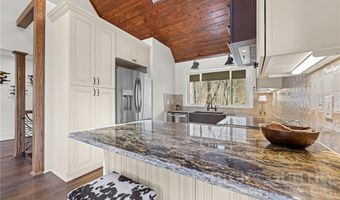 160 Bagpipe Way, Banner Elk, NC 28604
