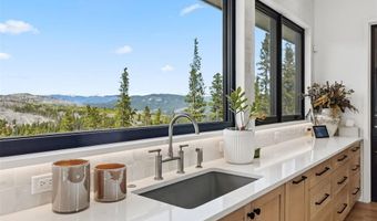 175 Protector Pl, Breckenridge, CO 80424
