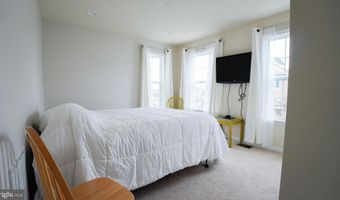 42577 SUNSET RIDGE Sq, Ashburn, VA 20148