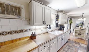 6641 Henderson Creek Pl, Casper, WY 82604
