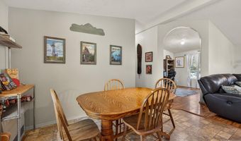 107 S Van Wyck Ave, Cascade, ID 83611
