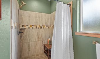 32055 N Konikson Ln, Athol, ID 83801