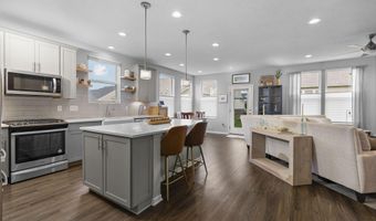 402 Henstride Ct, Ann Arbor, MI 48108