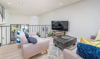 1832 Oak Tree Dr 8, Los Angeles, CA 90041