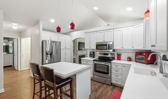 1938 Lincoln Rd, Allegan, MI 49010