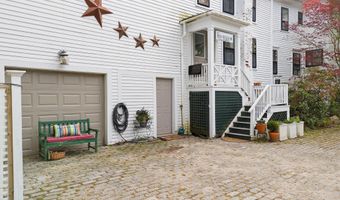 969 Washington St, Bath, ME 04530