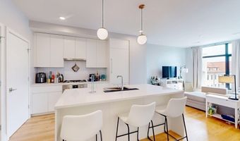 191 Washington 720, Boston, MA 02135