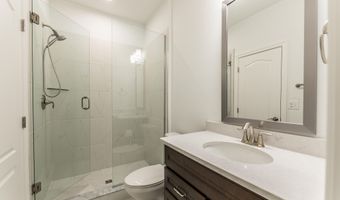 2448 Meadow Hills Dr, Ann Arbor, MI 48108