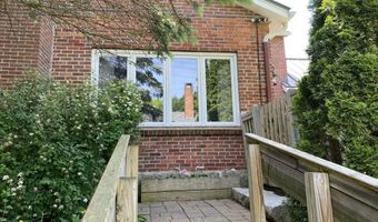 199 Main St, Belfast, ME 04915