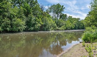 2006 11th Ave NE, Austin, MN 55912