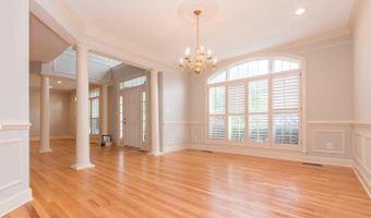 10709 BOSWELL Ln, Potomac, MD 20854