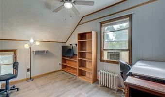300 Northup St, Cranston, RI 02905
