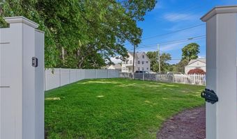 1175 Lonsdale Ave, Lincoln, RI 02865