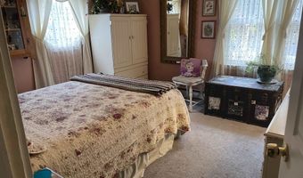 12 11th St, Berlin, NH 03570