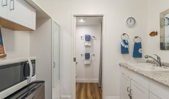 75-5776 Kuakini Hwy #335, Kailua Kona, HI 96740