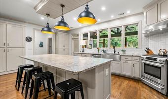 916 Stratford Rd, Avondale Estates, GA 30002