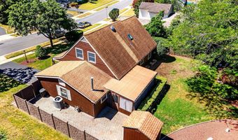 29 Ormont Ln, Aberdeen, NJ 07747
