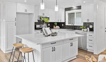 19080 SW BROOKLAWN Pl, Beaverton, OR 97003