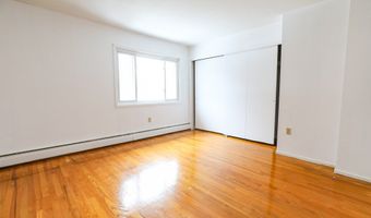 1 Camelot Dr Apt 2, Bloomfield, CT 06002