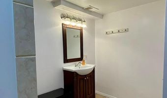 506 Jansen Ave, Avenel, NJ 07001
