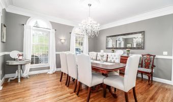 10 Trailing Ridge Rd, Brookfield, CT 06804