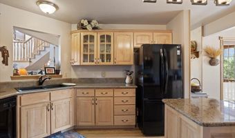 23 BROKEN BRIDGE Rd, Centennial, WY 82055
