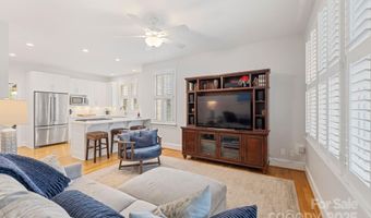 2306 Club Rd, Charlotte, NC 28205