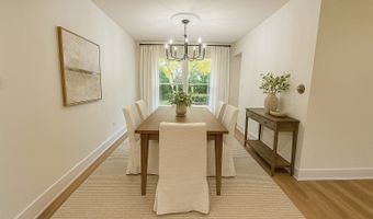 3023 N Windsor Dr, Arlington Heights, IL 60004