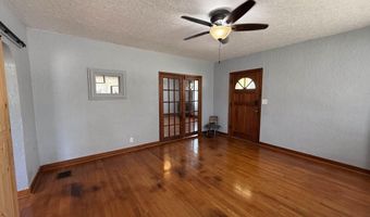 503 S Clinton St, Albia, IA 52531