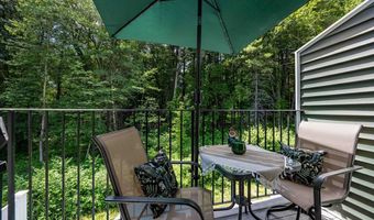 121 Twin Brook Ln 121, Bellingham, MA 02019
