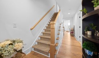 4724 CROSS St, Philadelphia, PA 19128
