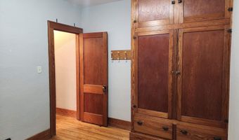 402 E 5th St, Atlantic, IA 50022